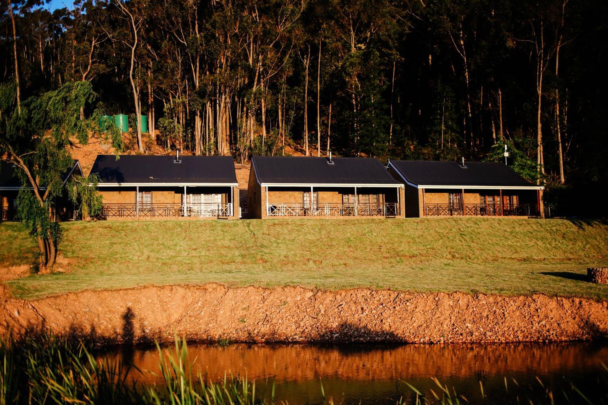 Montmartre Chalets & Venue Franschhoek Exterior photo